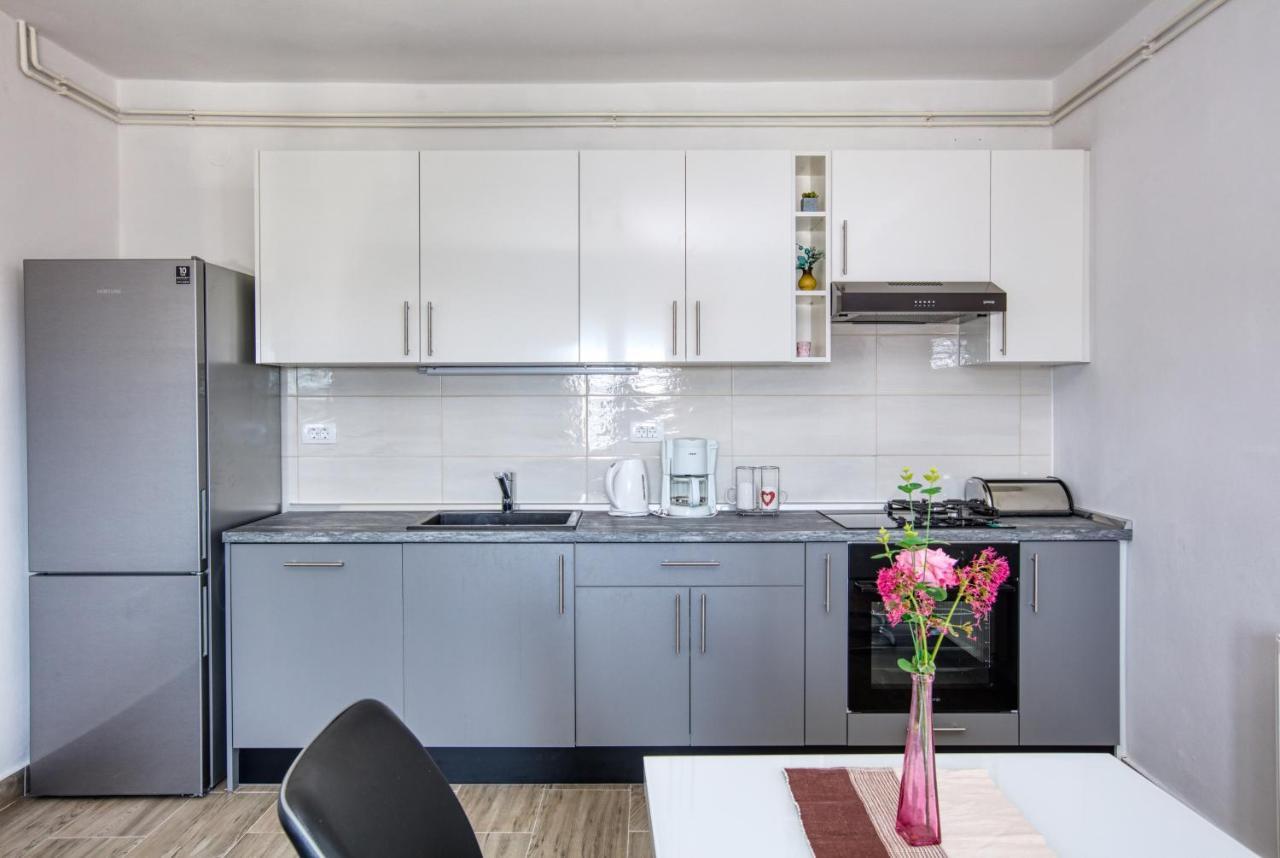 Apartment Tisno 5130C Экстерьер фото